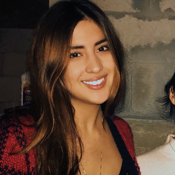 Meet your Posher, Karime - Picture 5 of 5